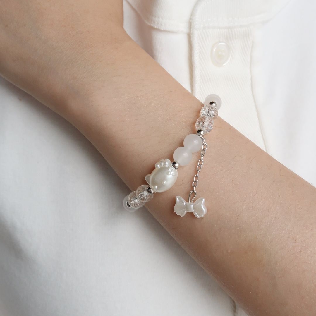 White Kitty - Handmade Bracelet
