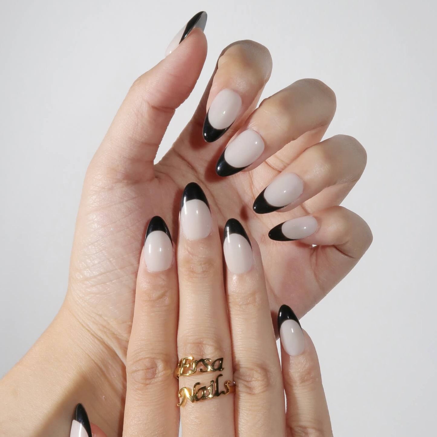 Ersa F05 - Black Swan