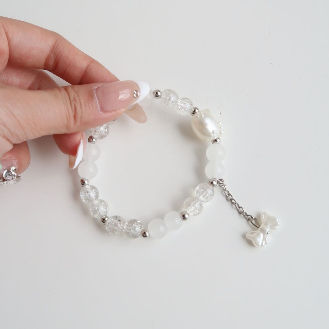 White Kitty - Handmade Bracelet